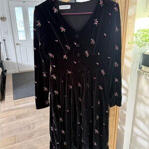 Black Velvet Corset Style Floral Valentine’s Day Dress